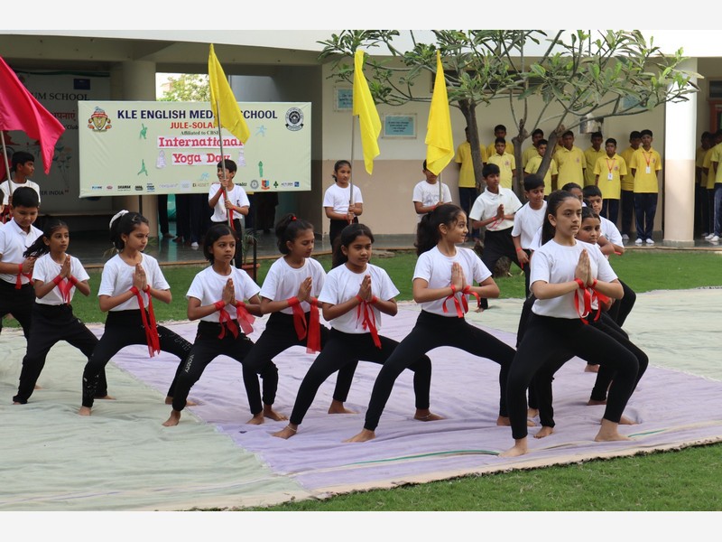 International Yoga Day 2025 Celebration at KLE School.